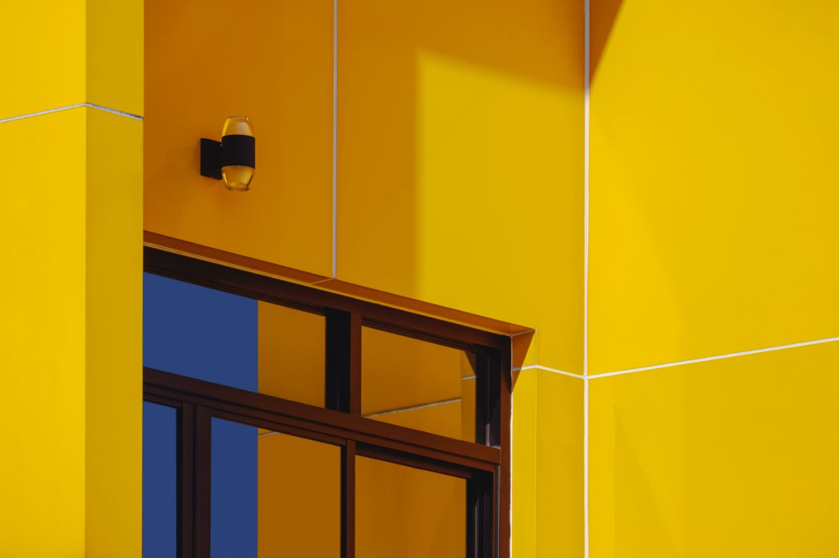 What is an Aluminum Composite Panel? 7 Things You Need to Know
