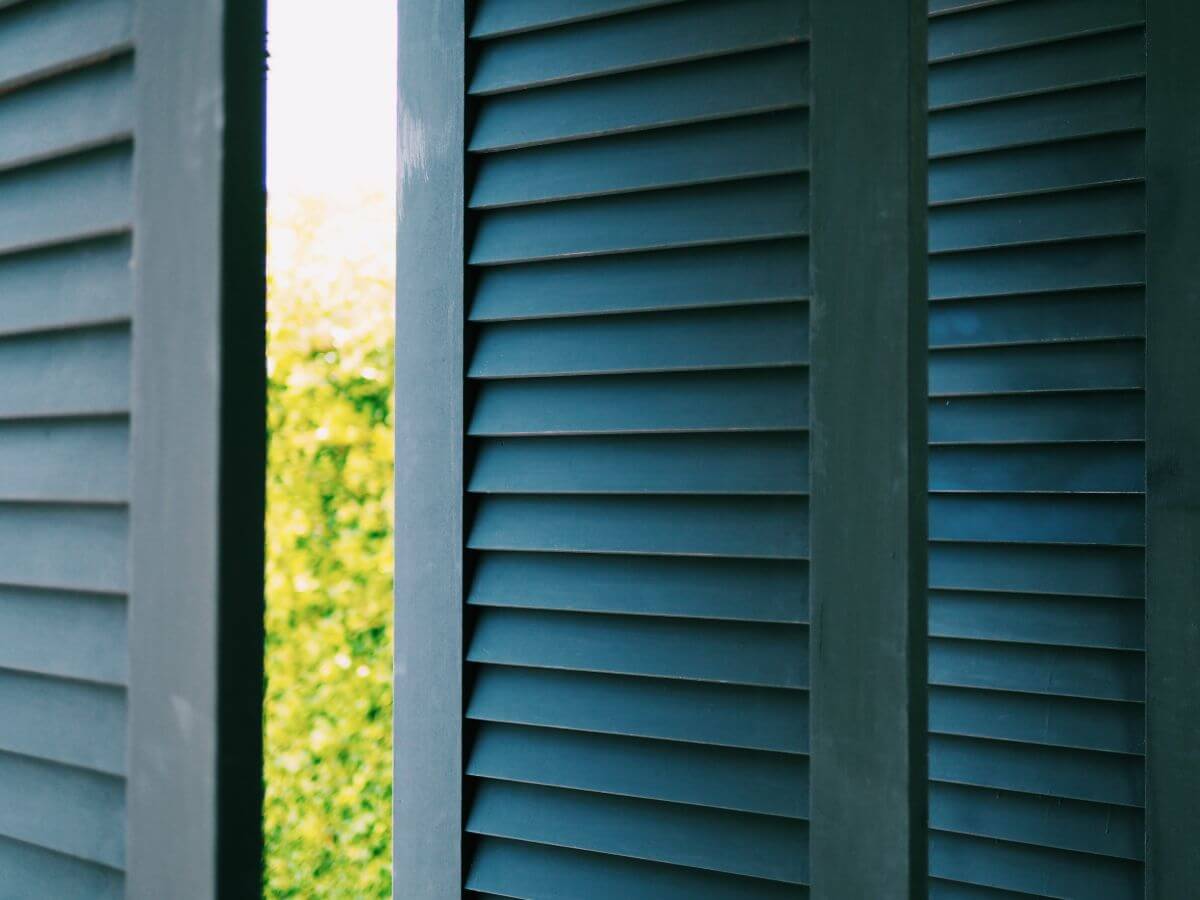 Different Ways to Modernize Your Louver Doors