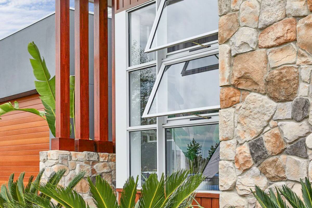 The Importance of Choosing the Right Aluminum Profile For Awning Windows